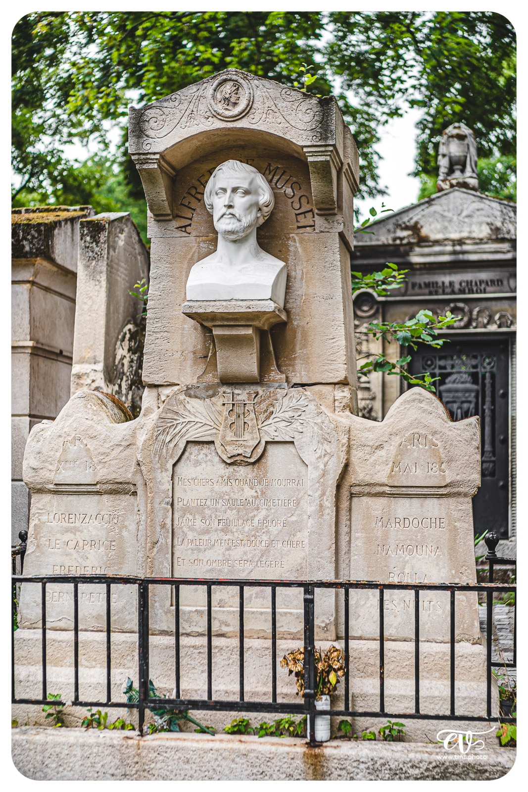 PERE LACHAISE