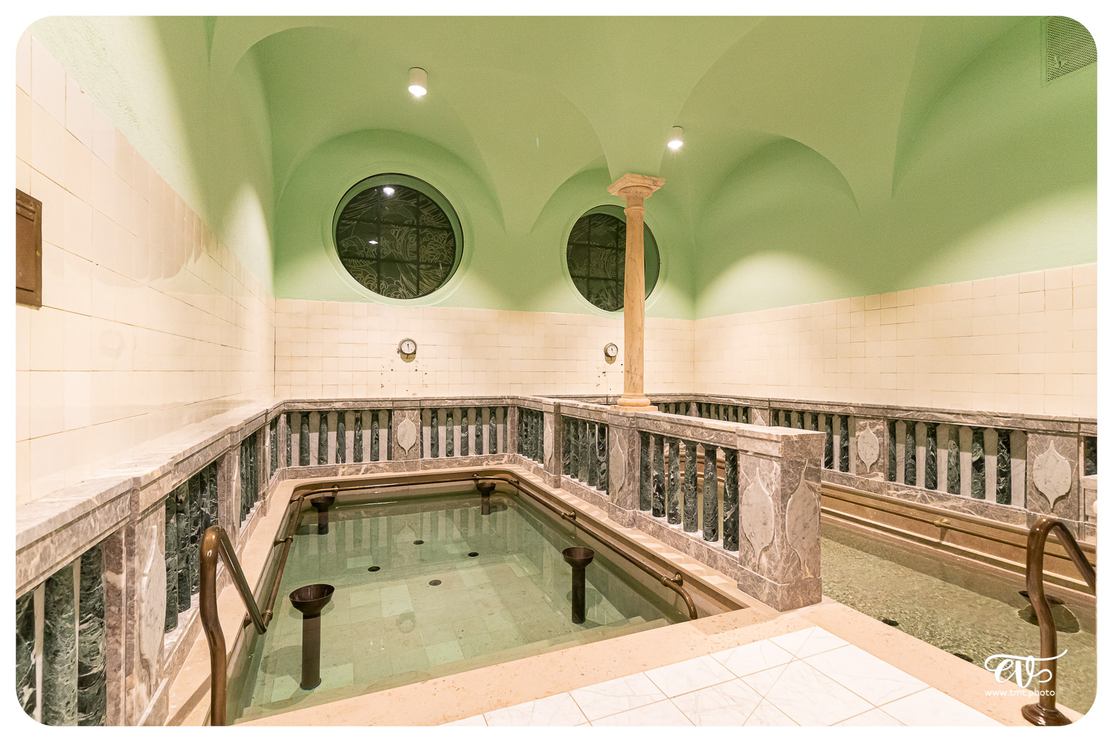 LES(NOUVEAUX) BAINS MUNICIPAUX DE STRASBOURG