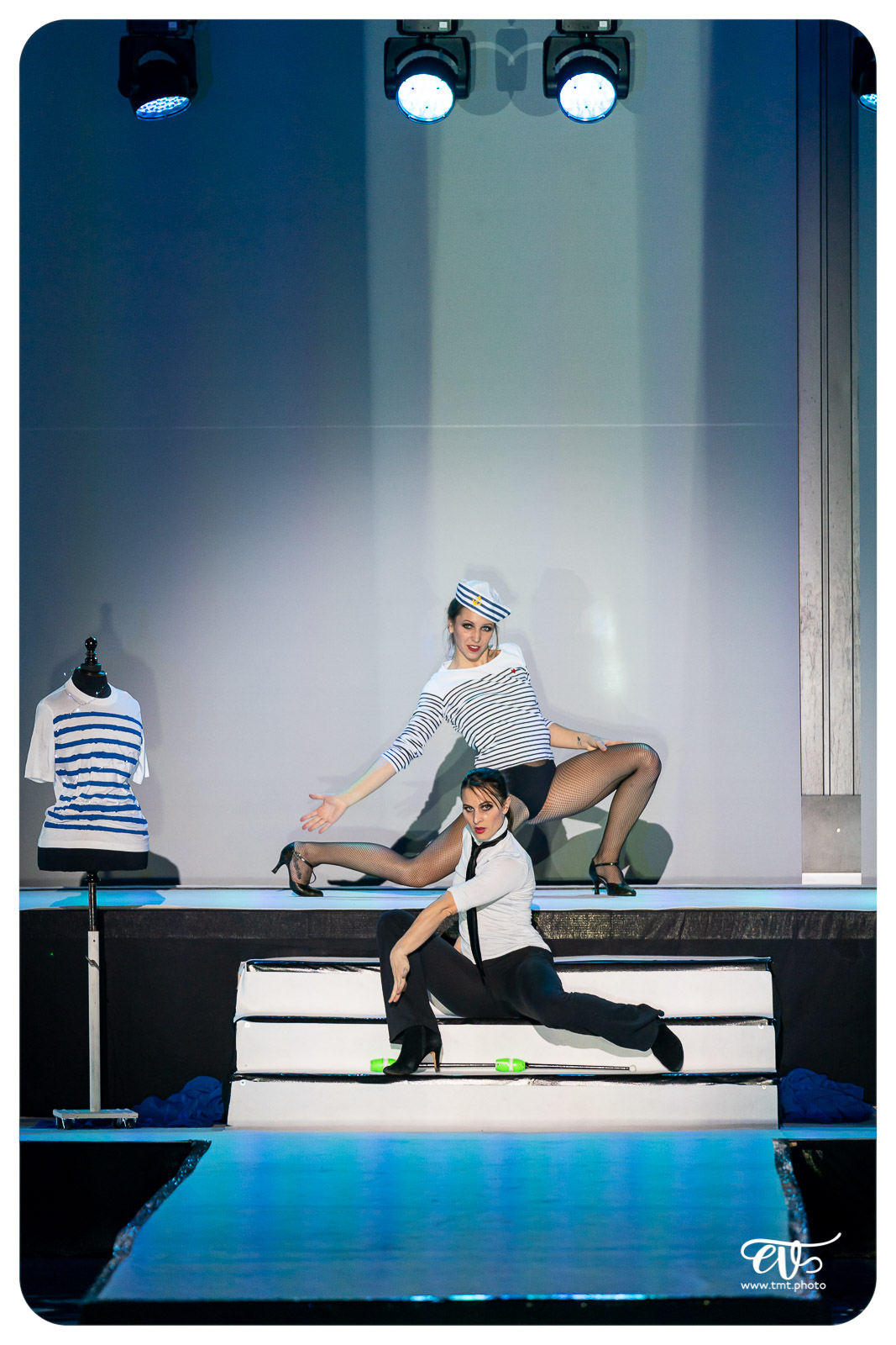 Le bns en mode haute couture 51741596582 o