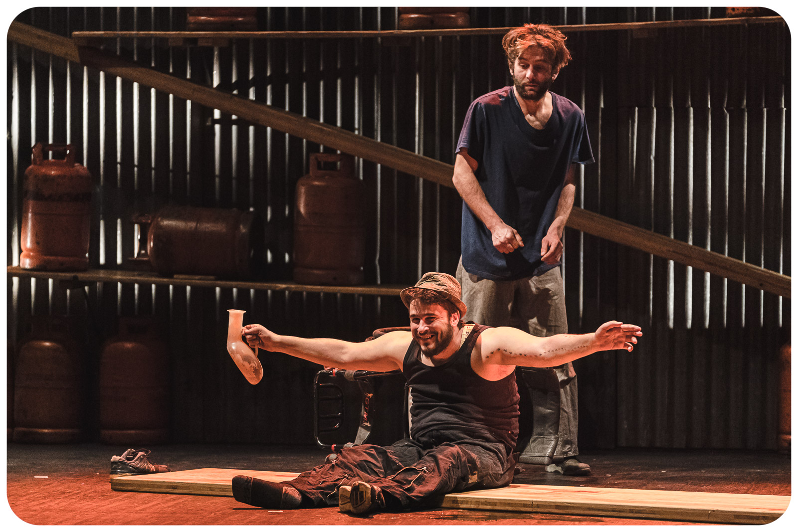 EXTREMITÉS (CIE CIRQUE INEXTREMISTE)