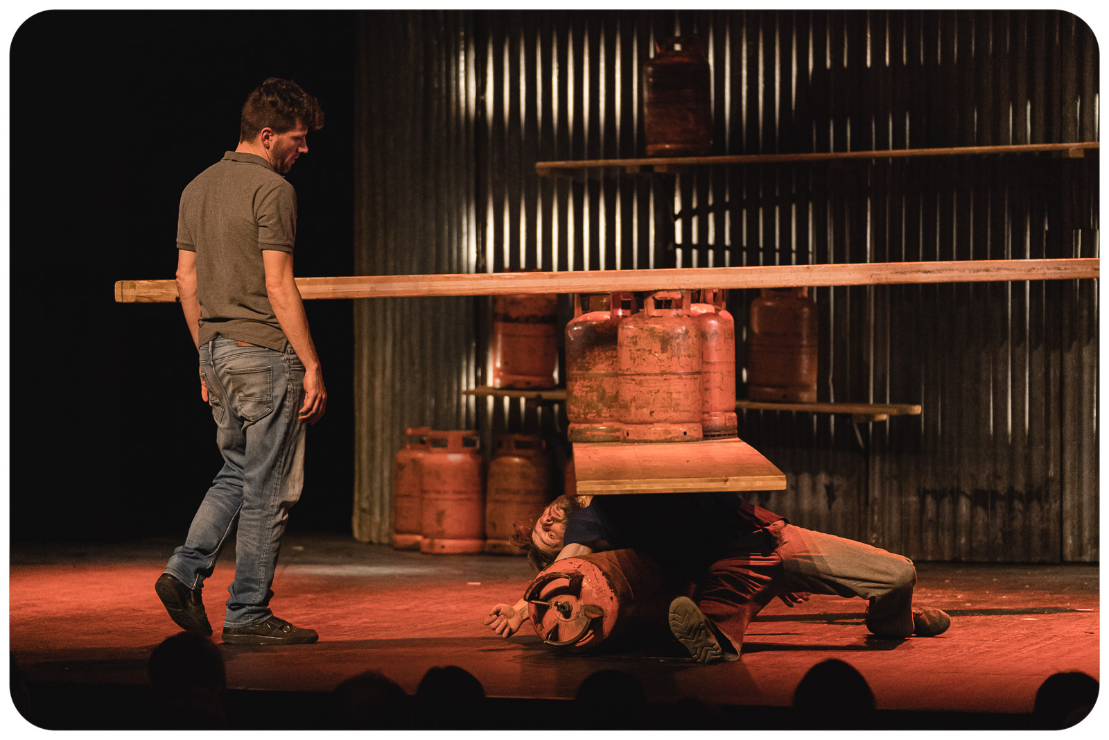 EXTREMITÉS (CIE CIRQUE INEXTREMISTE)