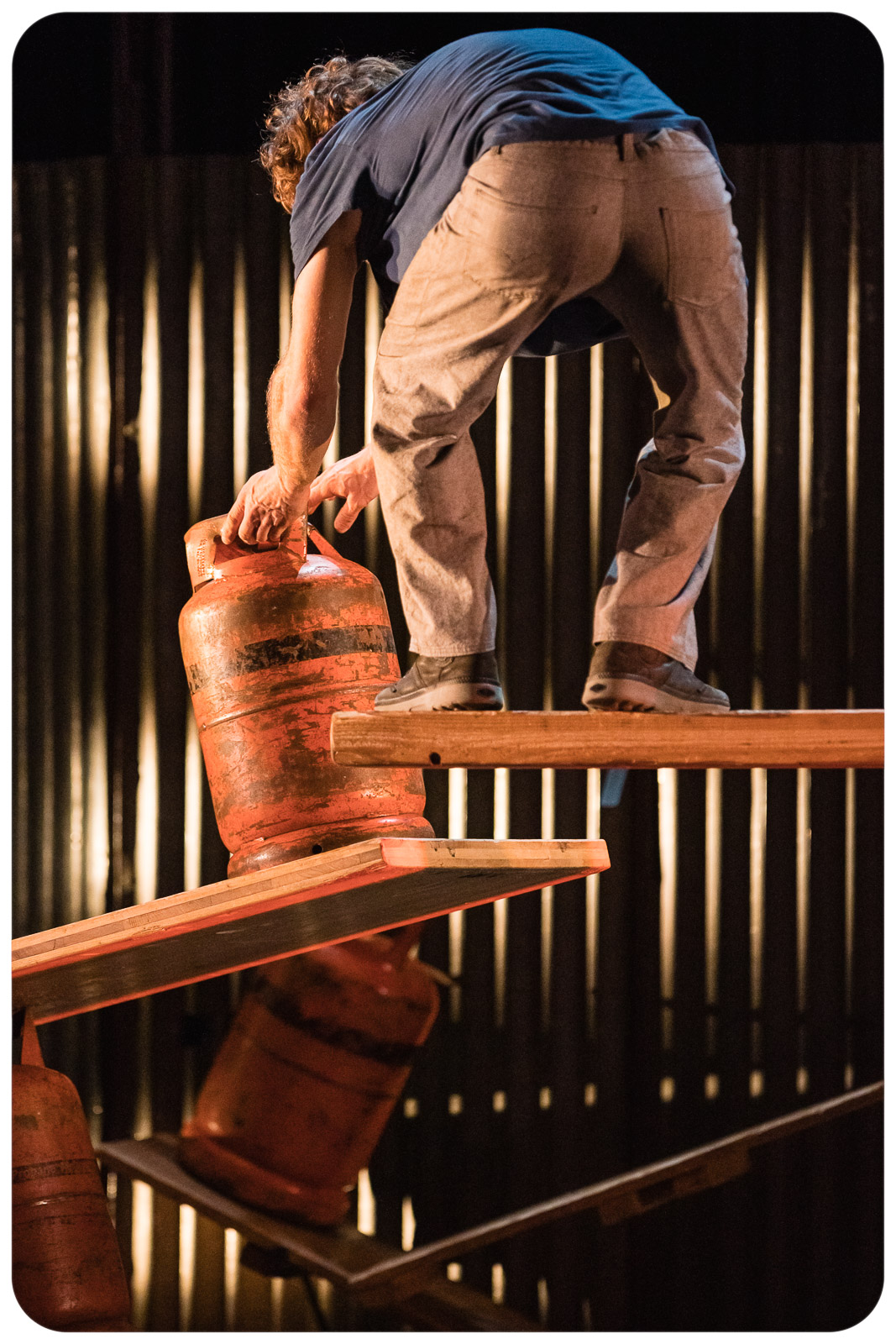 EXTREMITÉS (CIE CIRQUE INEXTREMISTE)