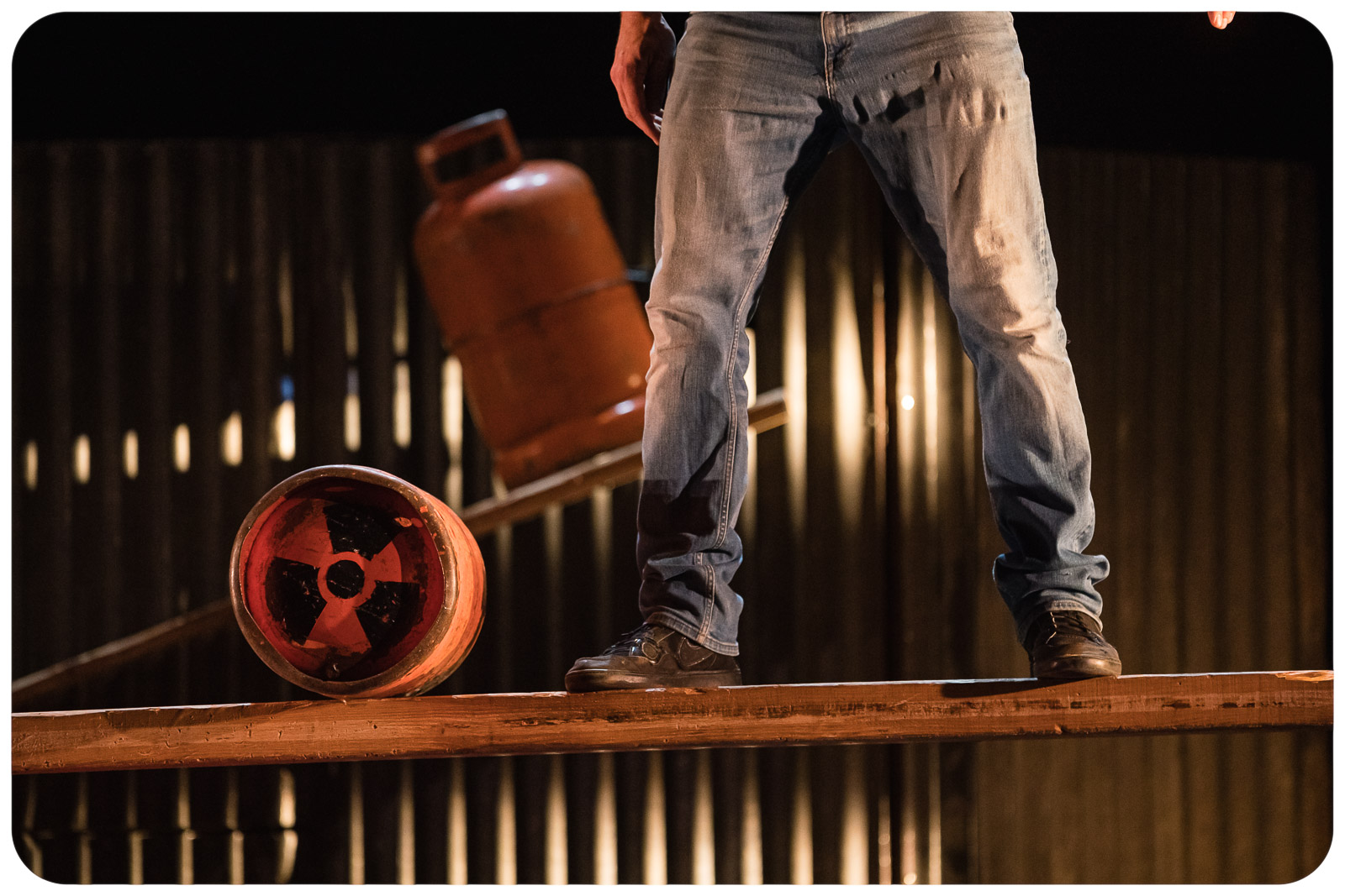 EXTREMITÉS (CIE CIRQUE INEXTREMISTE)