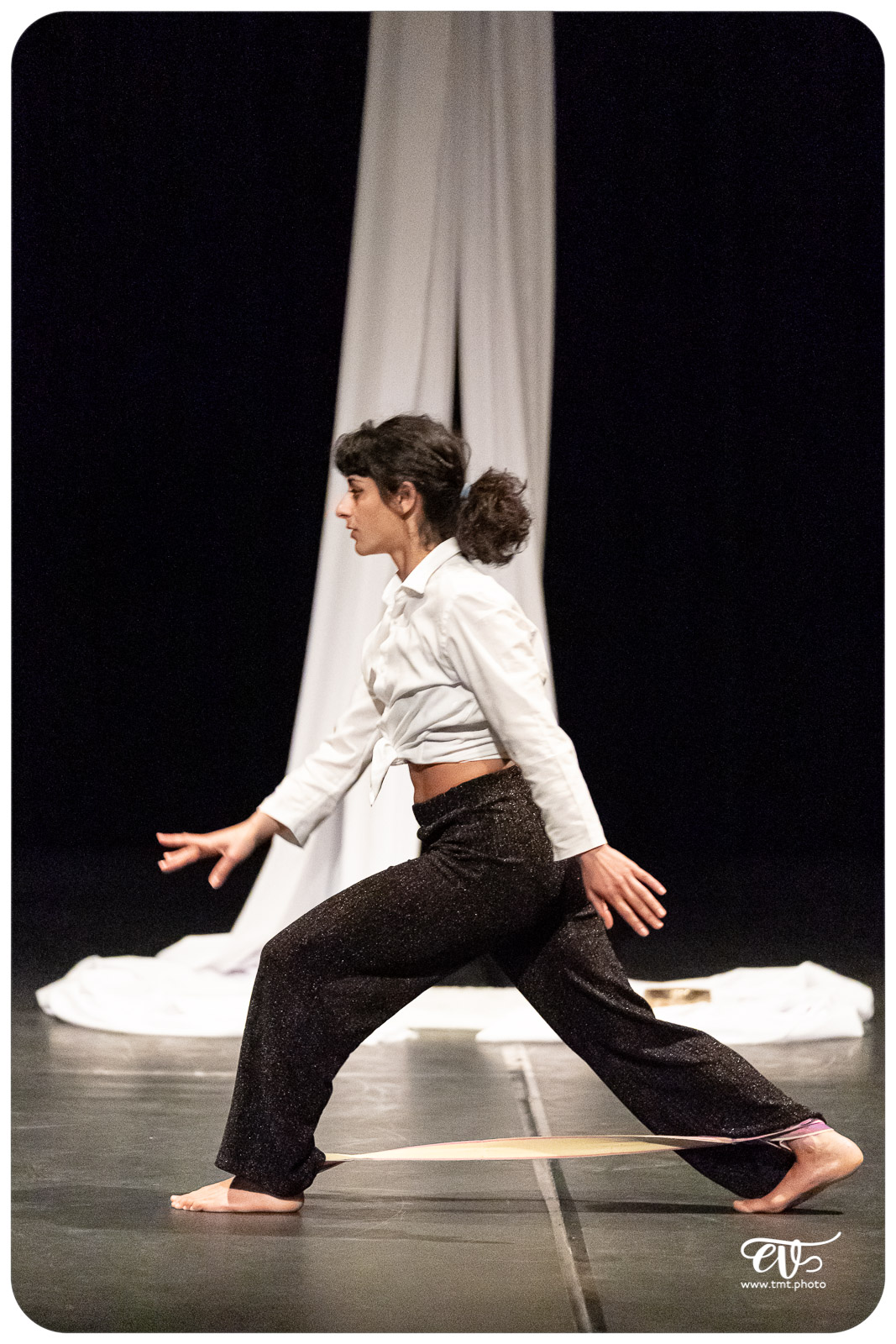 COSMOS (CIE LA MAIN DE L'HOMME)