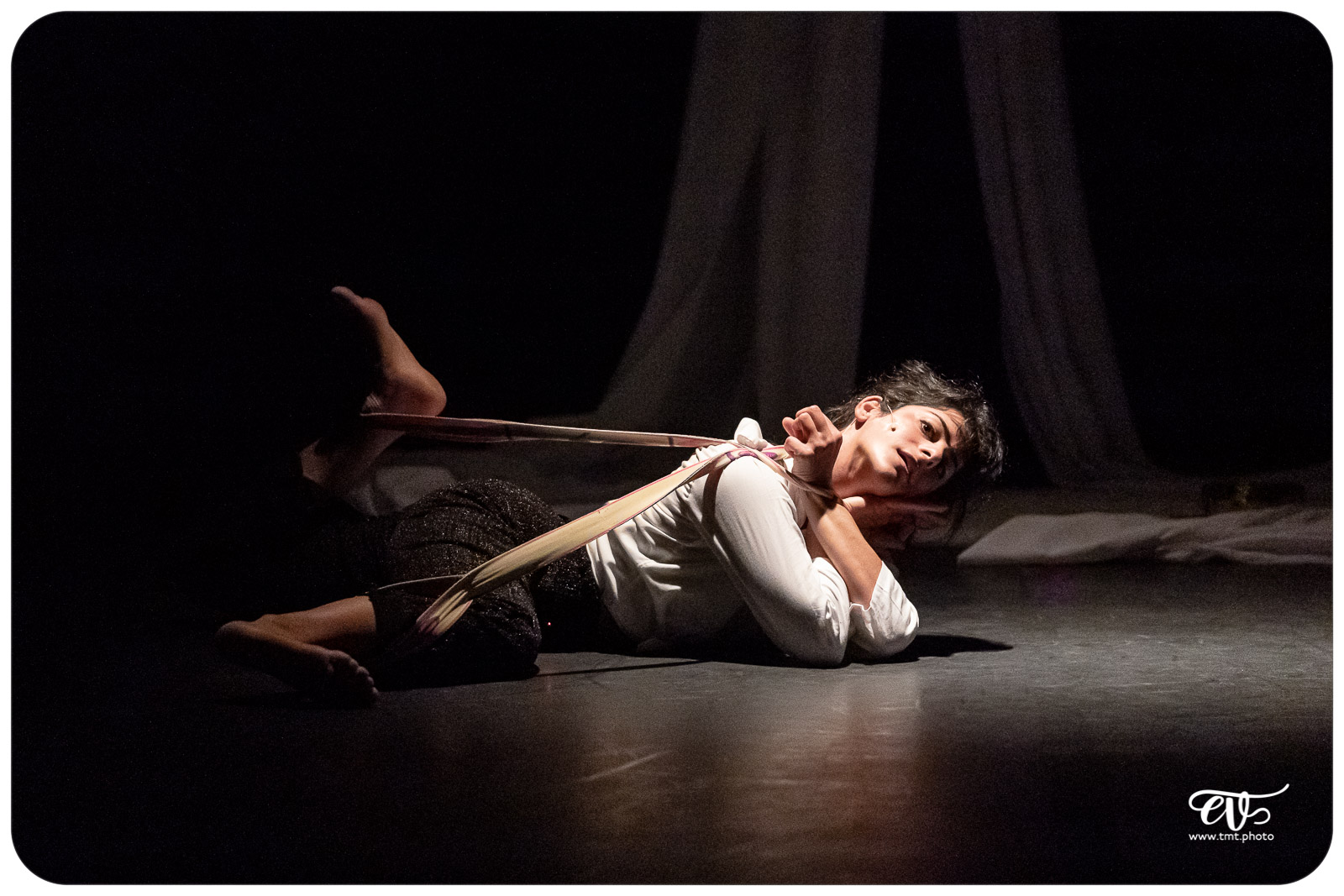 COSMOS (CIE LA MAIN DE L'HOMME)