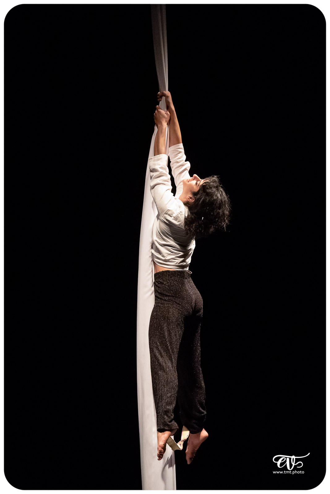 COSMOS (CIE LA MAIN DE L'HOMME)