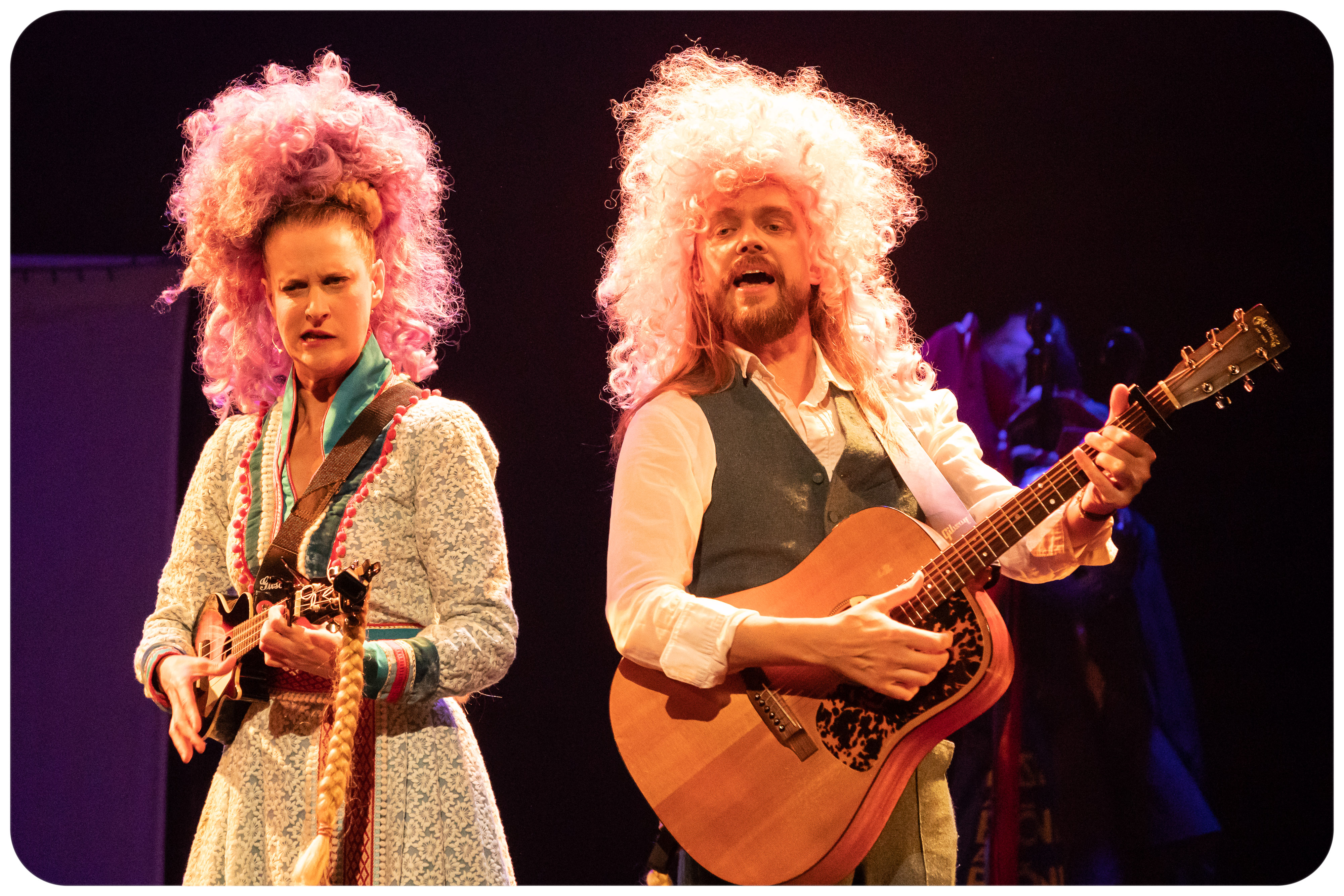 Mariåj en chønsons (Blønd and Blönd and Blónd)