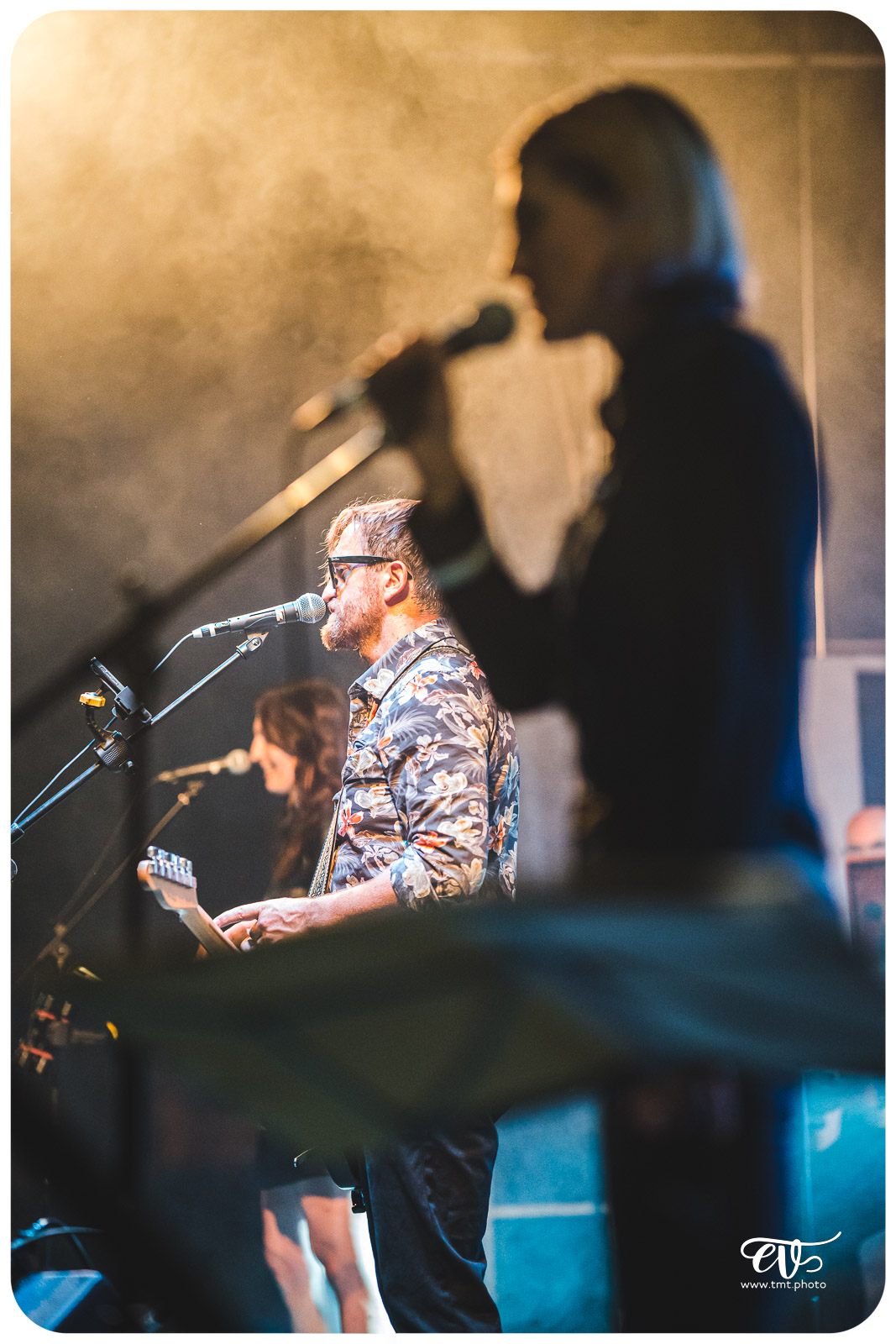 IL SUFFIRA... D'UNE SCENE