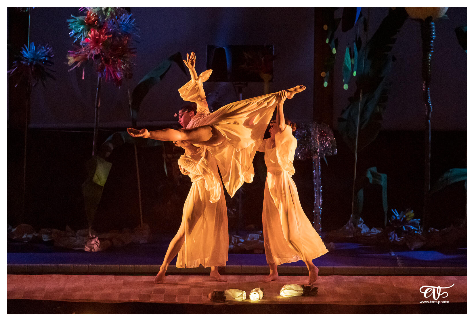 ILLUSIONS (BALLET NAUTIQUE DE STRASBOURG - BNS)