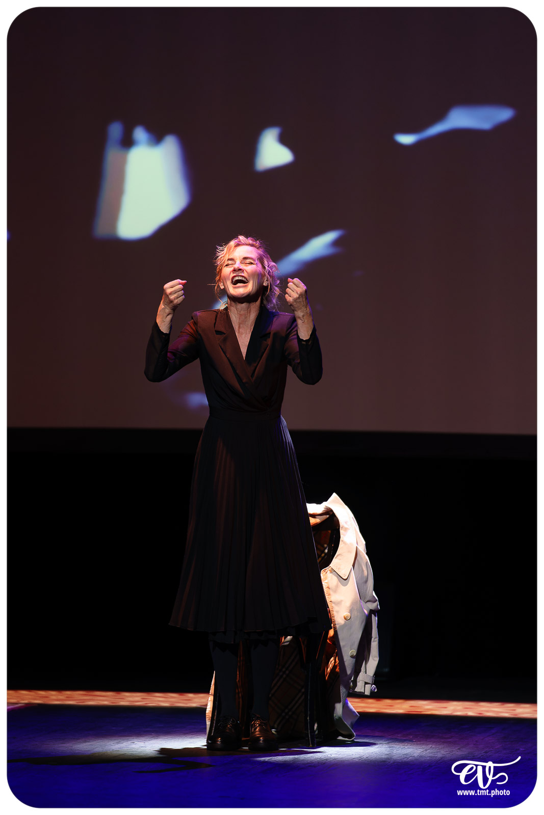 L'OCCUPATION (CIE LE CHAPEAU ROUGE)