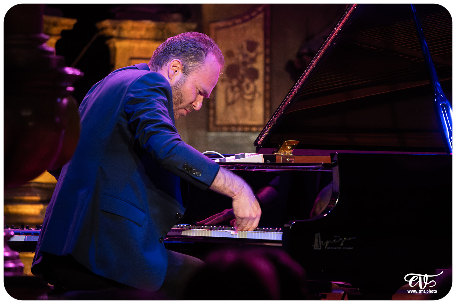 NOLADIK (VINCENT BIDAL ET FRANCK AGULHON)